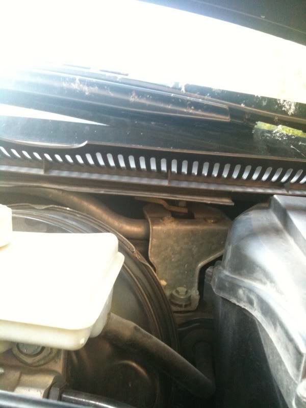 Wipers stuck in the middle of the windshield!