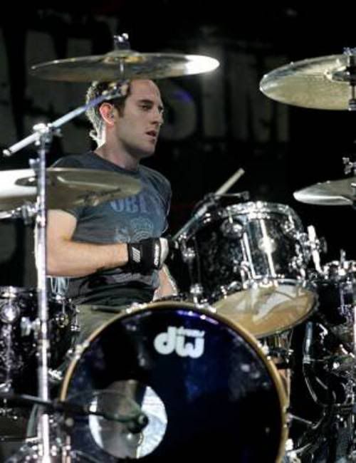 Chuck_Comeau--large-msg-11746776663.jpg Chuck Comeau image by misswheeler_1
