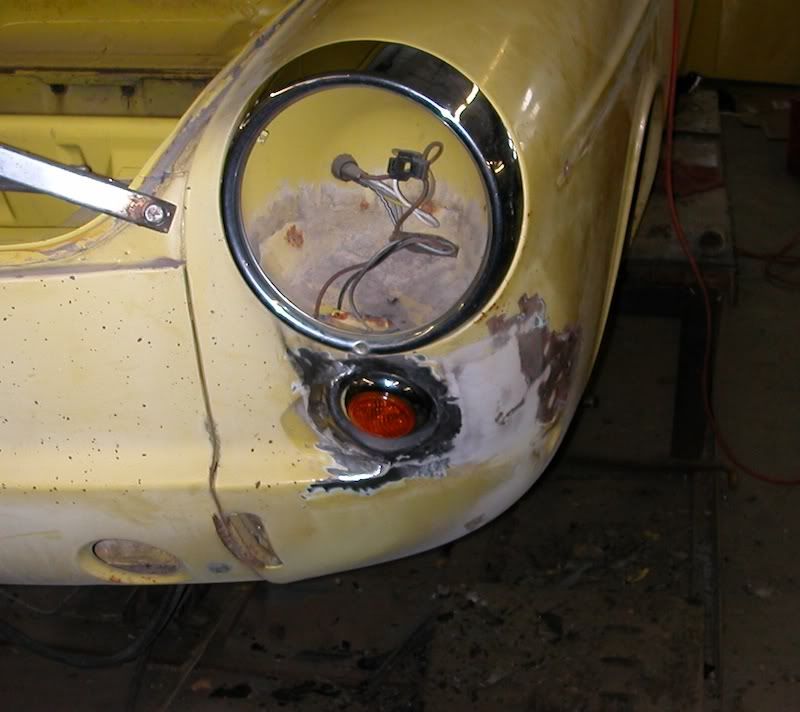 Image may have been reduced in size. Click image to view fullscreen.