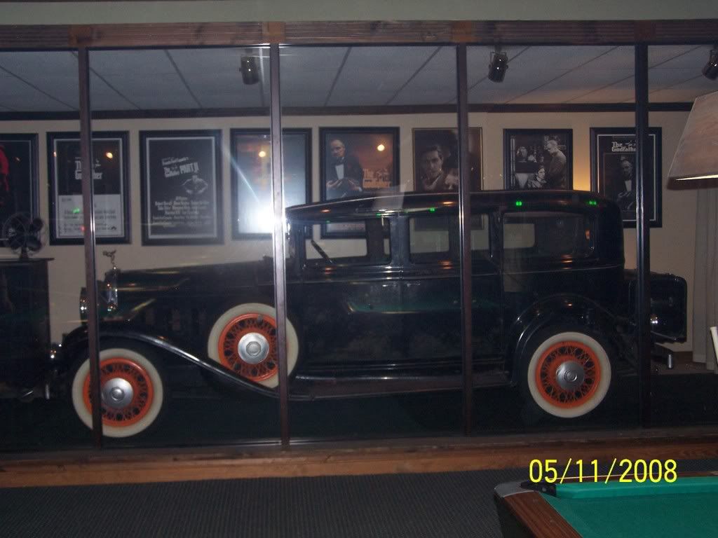 SpeakeazyBilliards002.jpg
