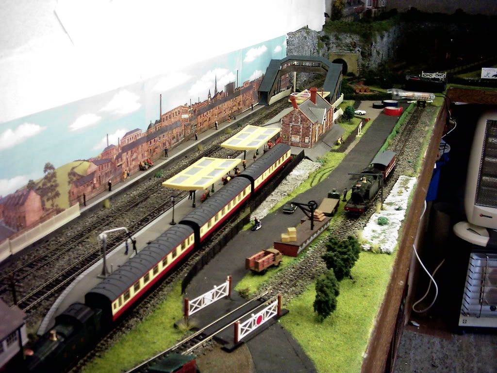 oo gauge model railway layouts 2014