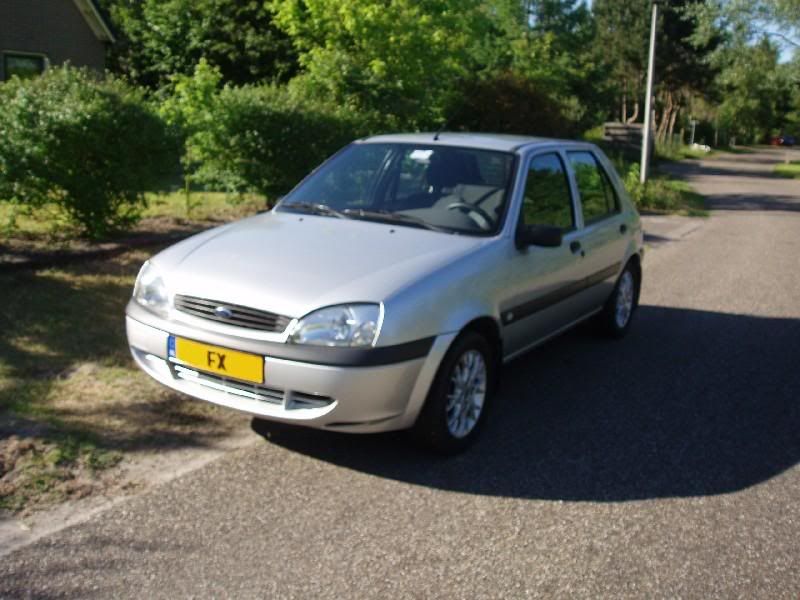 Ford fiesta 1.6 16v ultimate edition
